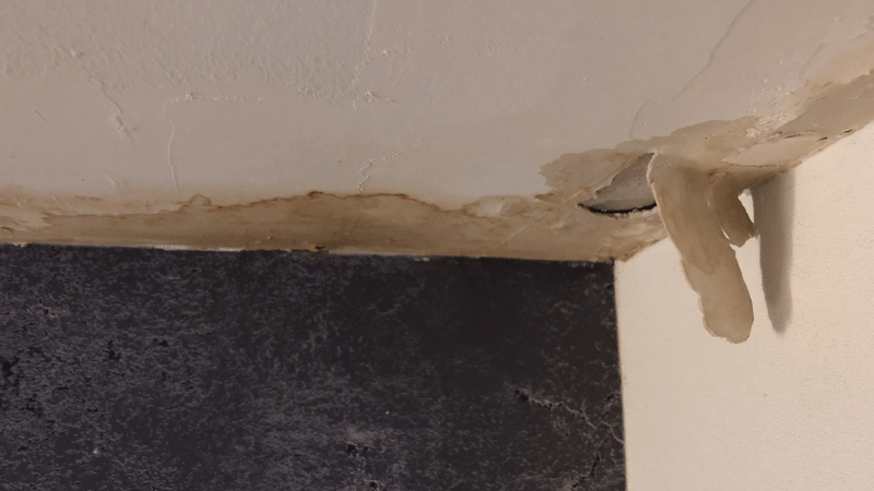 Cracked walls and ceiling